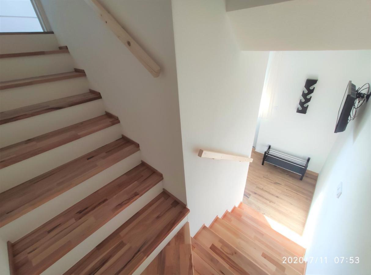 Apartman Lenka II Borsice エクステリア 写真
